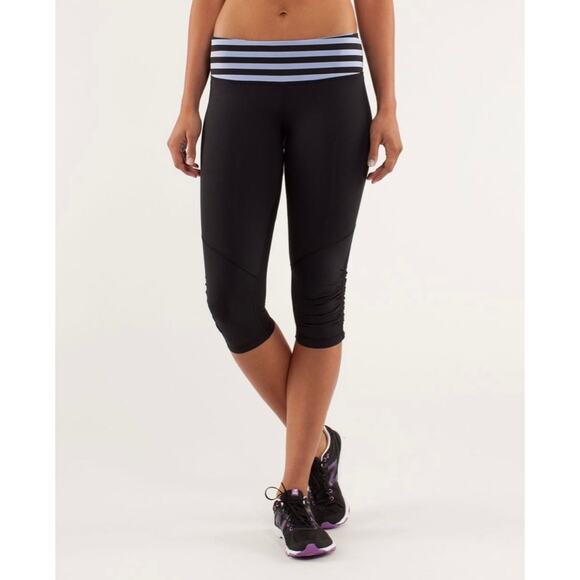 Lululemon Black Purple Stripe Run For Your Life Crop Capri Leggings Size 4 - Picture 1 of 14